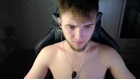 Golden boyyy21 online show from 04-06-26, 09:38