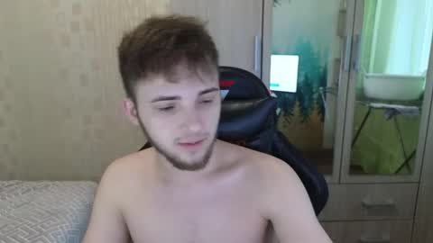 Golden boyyy21 online show from 04-12-26, 03:17