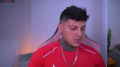 goldenatlasx online show from 04-12-26, 07:52