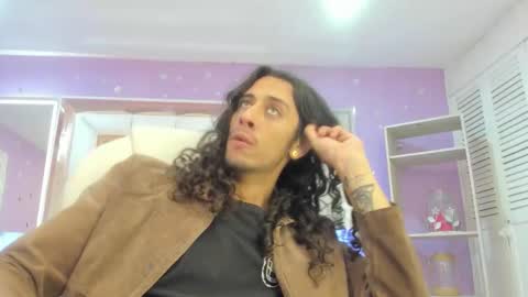 Snapshot of goldentemptation_ chatting on 03-21-26, 07:28 goldentemptation_ online show from 03-21-26, 07:28