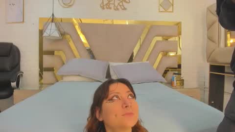 goldentemptation_ online show from 05-13-26, 01:30
