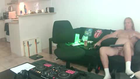 goldyguy011 online show from 05-26-26, 12:28