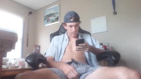 Snapshot of golfgrease chatting on 11-06-25, 04:19 golfgrease online show from 11-06-25, 04:19