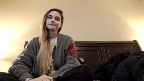 Golly Molly online show from 01-14-25, 05:56