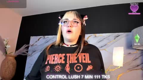 gomory_kitty online show from 05-12-26, 04:15