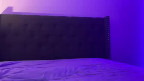 Good Boy Derek online show from 04-21-26, 03:02