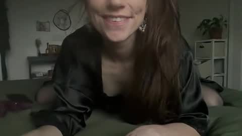 goodgirl6969696969 online show from 03-27-26, 01:00