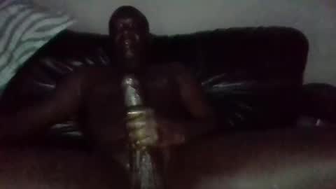 Snapshot of gorashado chatting on 04-19-26, 06:10 Sexy Black Model online show from 04-19-26, 06:10