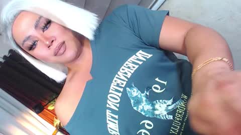 Samantha online show from 01-15-26, 08:23