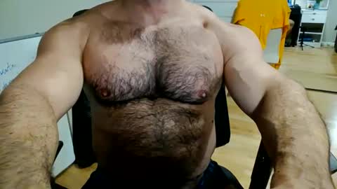 Snapshot of gorillaba chatting on 04-14-26, 09:15 gorillaba online show from 04-14-26, 09:15