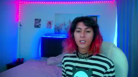 Snapshot of goth_minerva chatting on 03-04-26, 02:45 goth_minerva online show from 03-04-26, 02:45