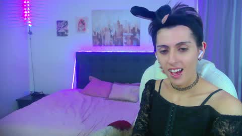 Snapshot of goth_minerva chatting on 04-14-26, 01:50 goth_minerva online show from 04-14-26, 01:50