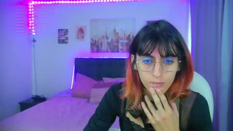 Snapshot of goth_minerva chatting on 04-16-26, 01:45 goth_minerva online show from 04-16-26, 01:45