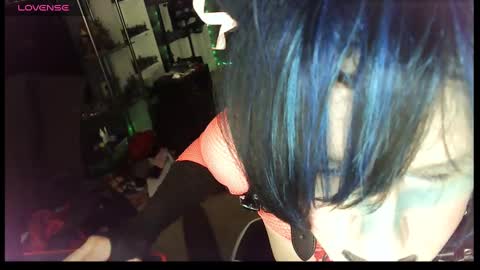 Snapshot of gothic123451 chatting on 01-26-25, 04:20 Victoriana online show from 01-26-25, 04:20