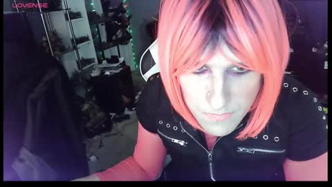 Snapshot of gothic123451 chatting on 02-02-25, 06:10 Victoriana online show from 02-02-25, 06:10