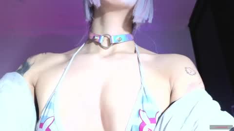        online show from 06-04-26, 05:57