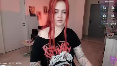 traumfrau Kira angel face devil eyes I SELL A LOT VIDEO IN GALLERY online show from 05-06-26, 02:44