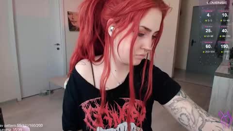 traumfrau Kira angel face devil eyes I SELL A LOT VIDEO IN GALLERY online show from 05-07-26, 09:25