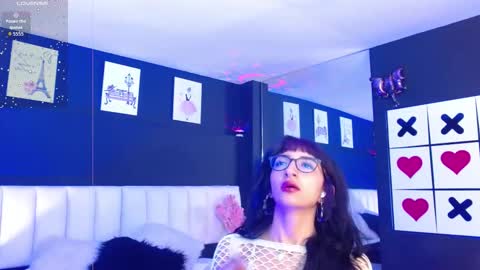 Snapshot of gotthic_met chatting on 09-09-25, 04:12 Meredith Alessandra online show from 09-09-25, 04:12