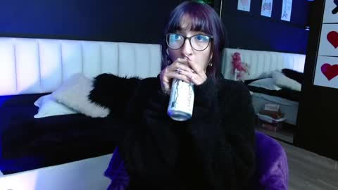 Snapshot of gotthic_met chatting on 04-16-26, 03:51 Meredith Alessandra online show from 04-16-26, 03:51