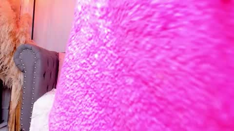 Grace online show from 10-30-25, 11:33