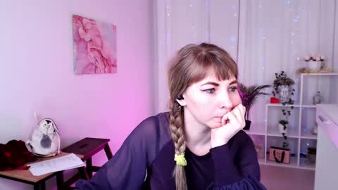 Snapshot of gracelure chatting on 01-17-25, 06:26 Grace online show from 01-17-25, 06:26