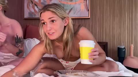 Gracie Mae online show from 01-18-25, 06:21