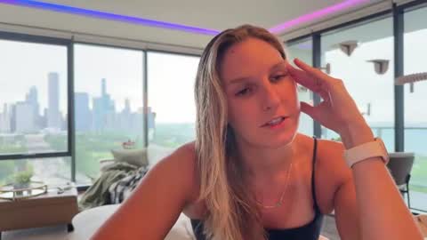 Gracie Mae online show from 06-17-26, 05:14