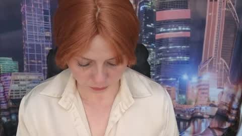 Snapshot of gray_swann chatting on 06-09-26, 07:42 Ray online show from 06-09-26, 07:42