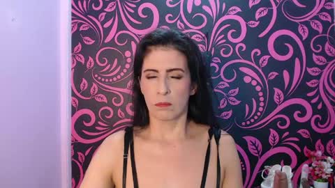 Isabella online show from 05-11-26, 11:38
