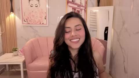 Snapshot of grecia_soler_a chatting on 04-13-26, 12:54 Grecia online show from 04-13-26, 12:54