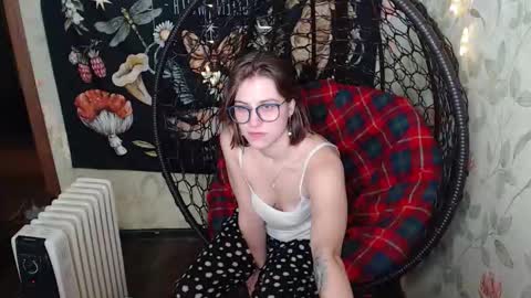 Lina online show from 01-17-26, 09:03