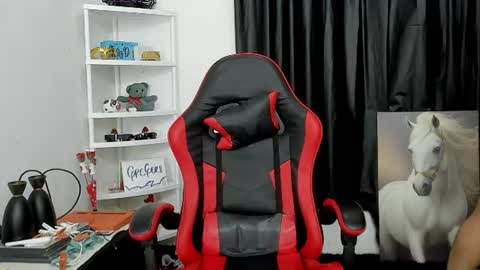 Snapshot of gregoriiandmax chatting on 06-26-26, 02:43 Gregori online show from 06-26-26, 02:43