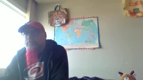 Snapshot of gregrev chatting on 05-04-26, 11:23 gregrev online show from 05-04-26, 11:23