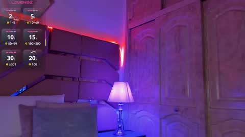 greidy_baker online show from 12-23-25, 03:59