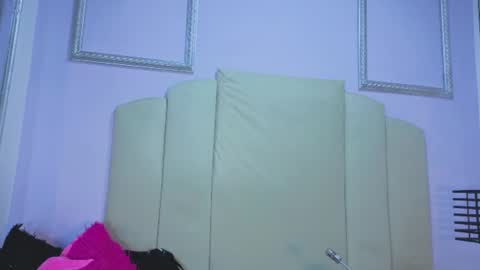 Snapshot of grettel_ramiirez chatting on 06-27-26, 01:32 Marcela online show from 06-27-26, 01:32