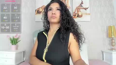 Marii online show from 06-17-26, 11:23