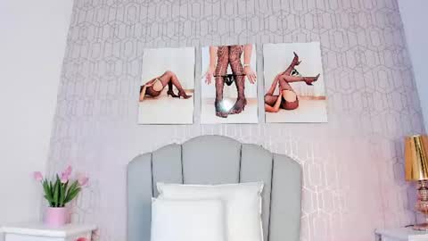 Marii online show from 06-19-26, 12:09