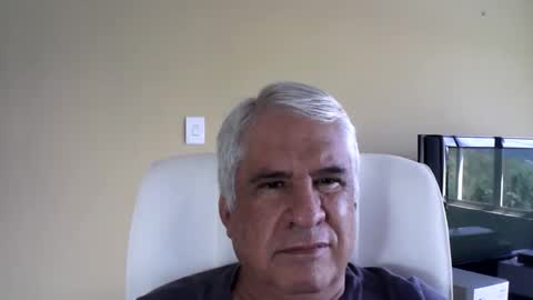 Snapshot of grisa01 chatting on 03-25-26, 01:17 grisa01 online show from 03-25-26, 01:17