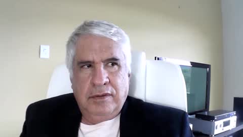 Snapshot of grisa01 chatting on 04-08-26, 12:49 grisa01 online show from 04-08-26, 12:49