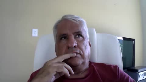 Snapshot of grisa01 chatting on 04-14-26, 01:50 grisa01 online show from 04-14-26, 01:50