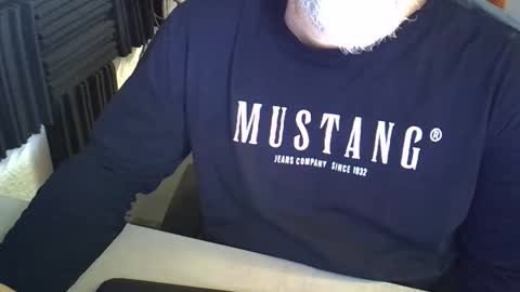 Snapshot of grooce_sub chatting on 03-20-26, 07:13 Grooce online show from 03-20-26, 07:13