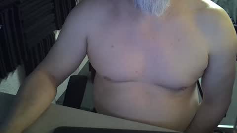 Snapshot of grooce_sub chatting on 03-21-26, 03:37 Grooce online show from 03-21-26, 03:37