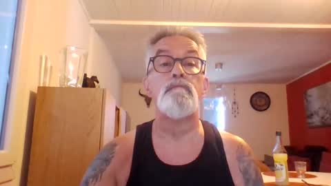 Grybear online show from 07-08-26, 09:03