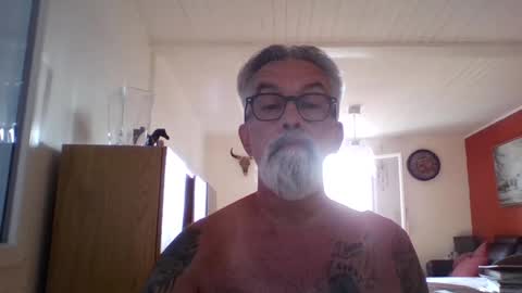Grybear online show from 07-30-26, 06:23