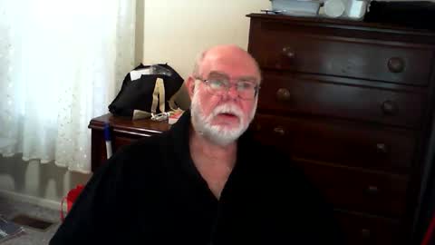 Snapshot of gtnolder60 chatting on 04-25-26, 11:24 Gary online show from 04-25-26, 11:24