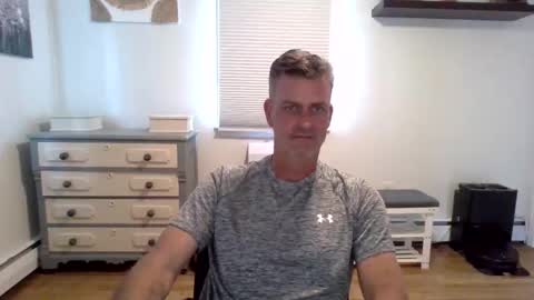 gudguy2025 online show from 05-20-26, 05:19