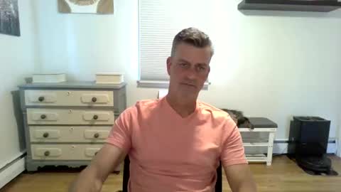 gudguy2025 online show from 05-31-26, 06:04