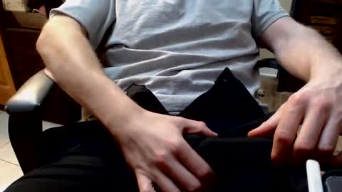 newbies online show from 02-25-25, 11:22