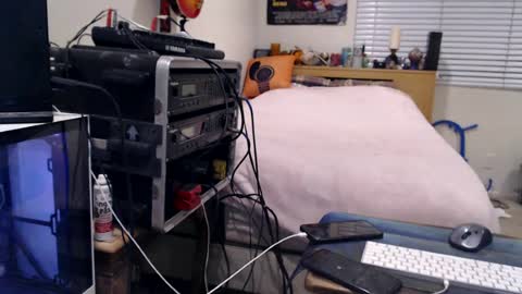 guitarsexgod2 online show from 06-20-26, 09:56